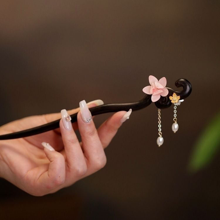 Petal Whisper
